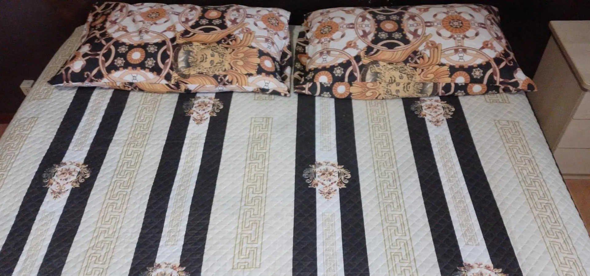 Santi Palace Apartment Guest house Gravina di Catania
